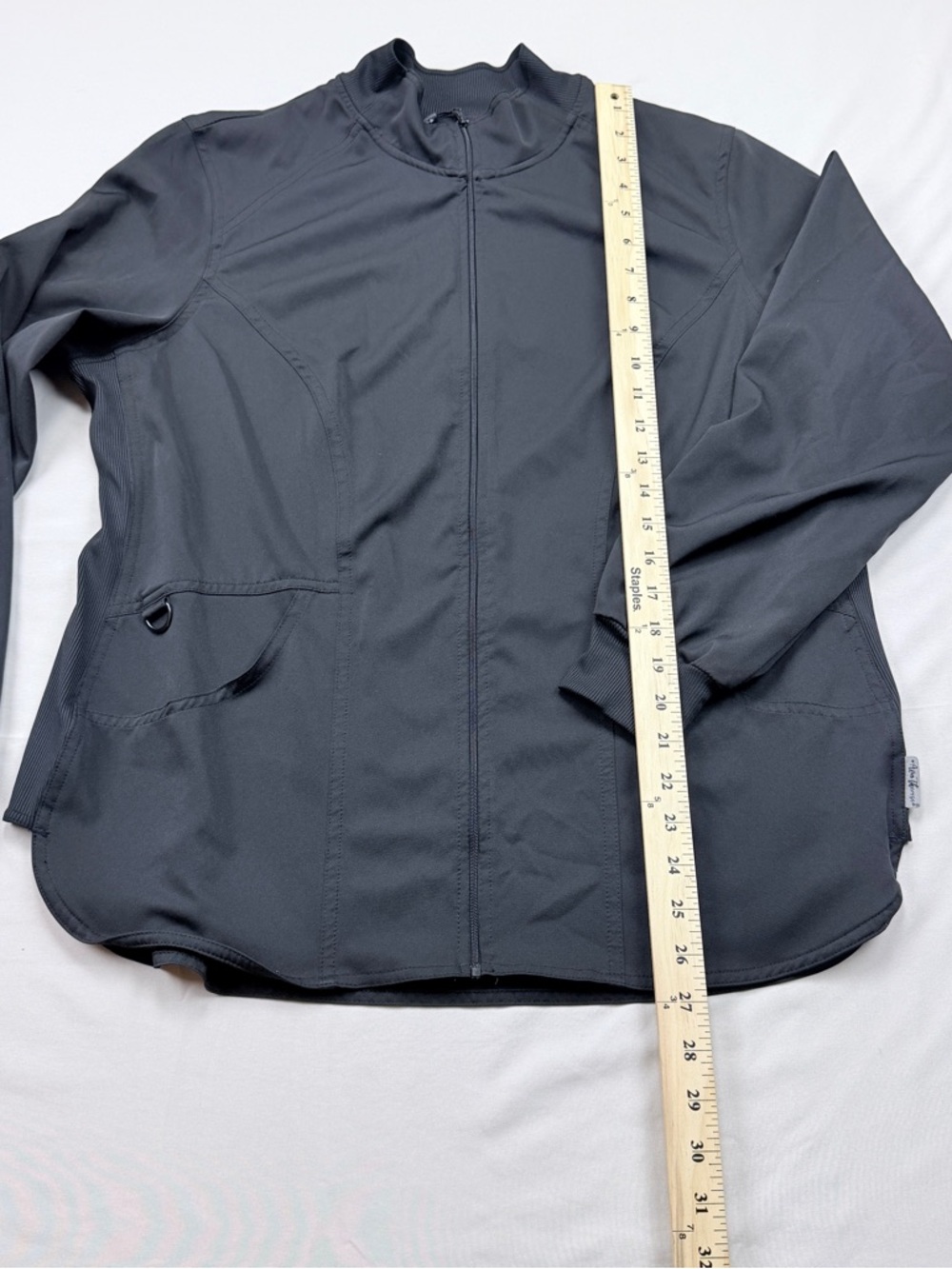 Ava Therese collection by Zavaté Apparel.
Women’s Black Zip-Front Scrub Jacket - Picture 3 of 11